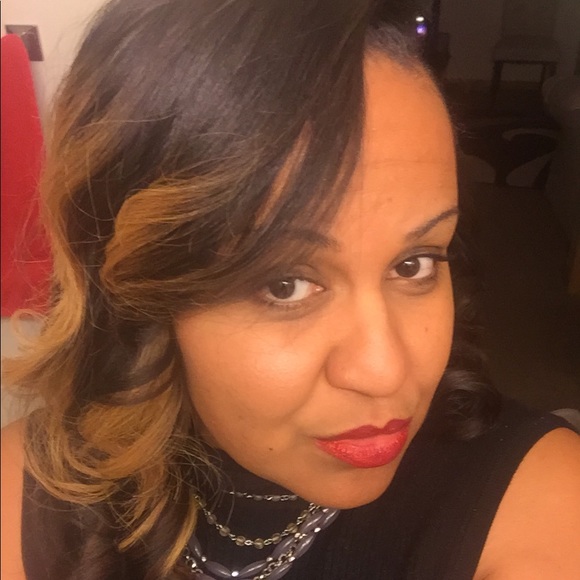 Meet your Posher, Rissa - Picture 1 of 4